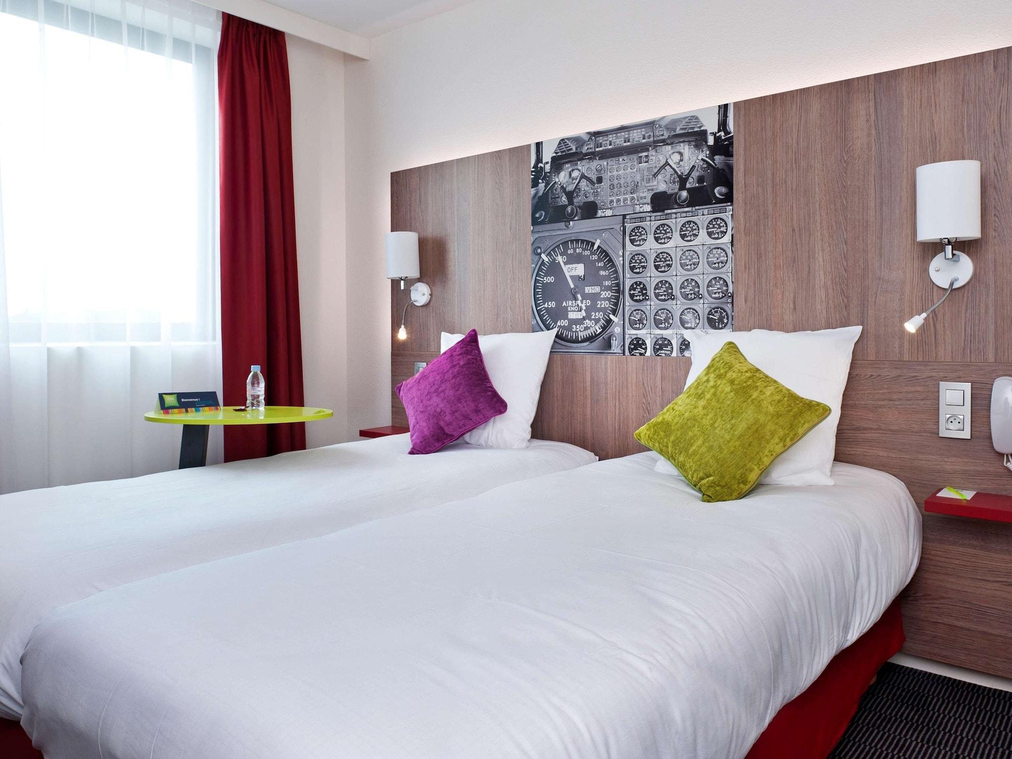 Ibis Styles Toulouse Cite Espace Exterior photo